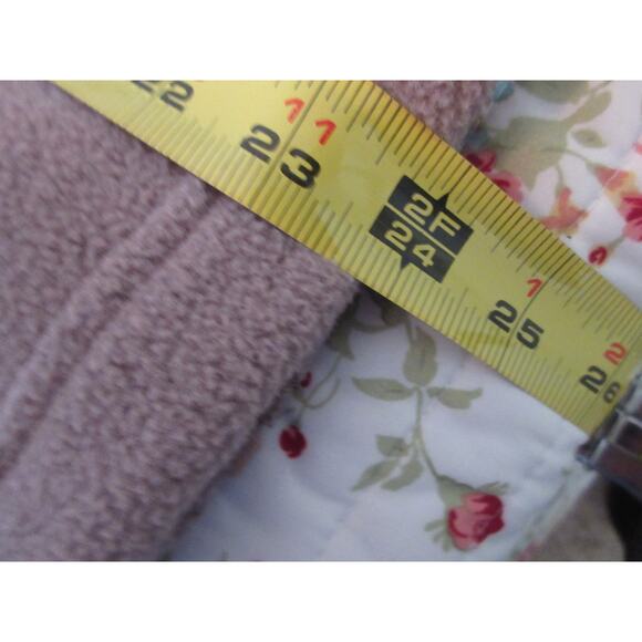 LL Bean Fleece Vest Womens Medium Tan Full Zip Sleeveless Outdoors - Picture 8 of 8